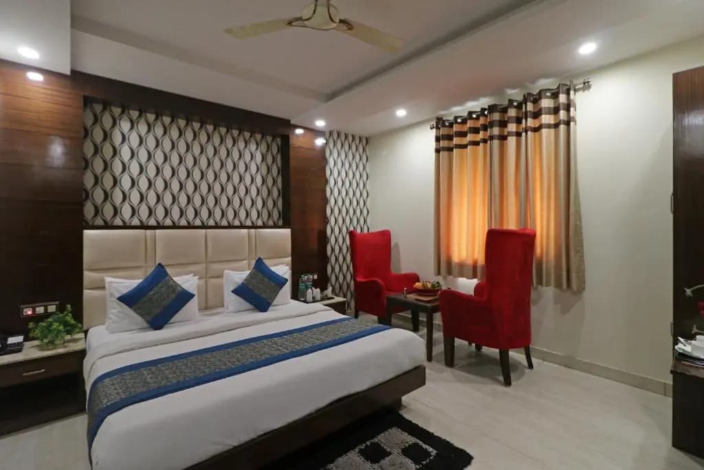Hotel Mannat International - photo 2