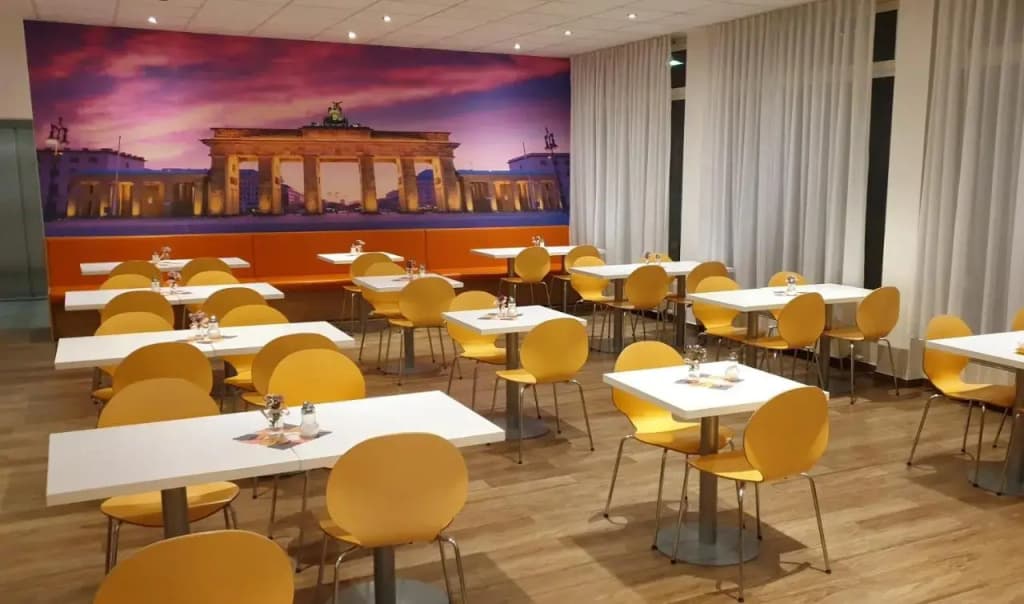ibis budget Berlin Ost - photo 16