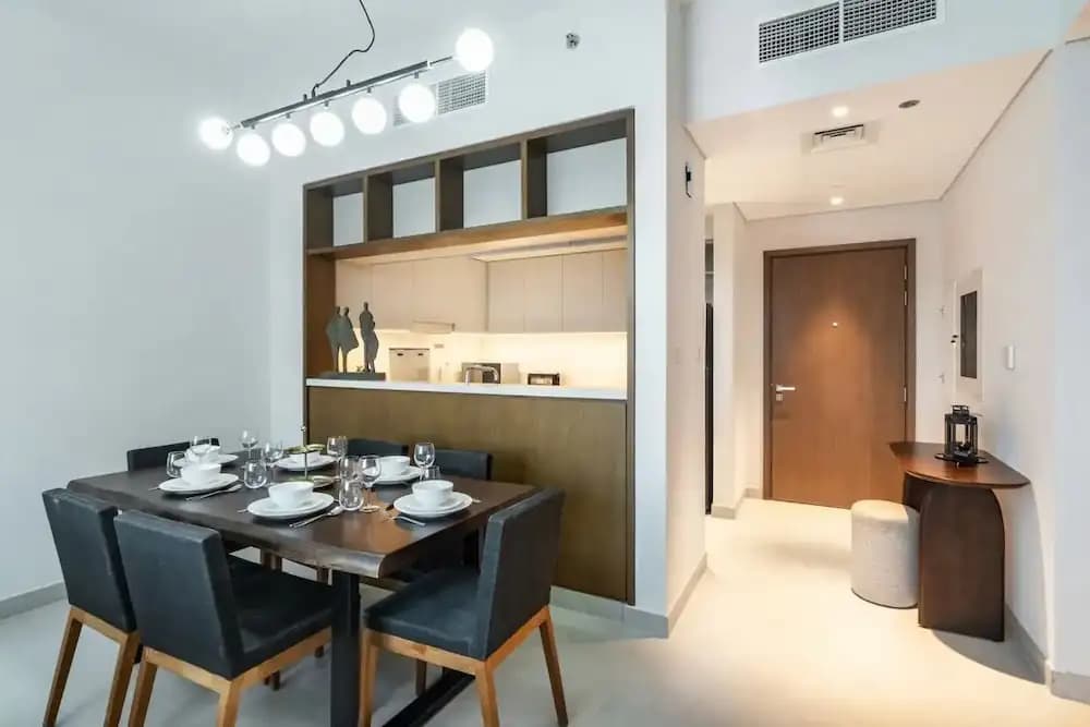 Bright 2BR in top Creek Rise Tower - photo 25