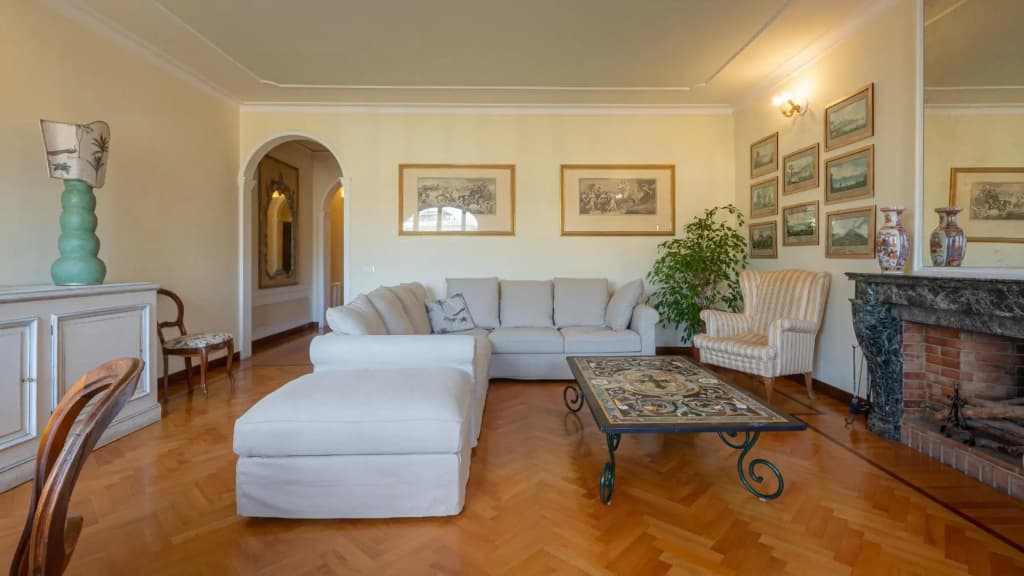 Ponte Vecchio 3 bedroom apartment - photo 13