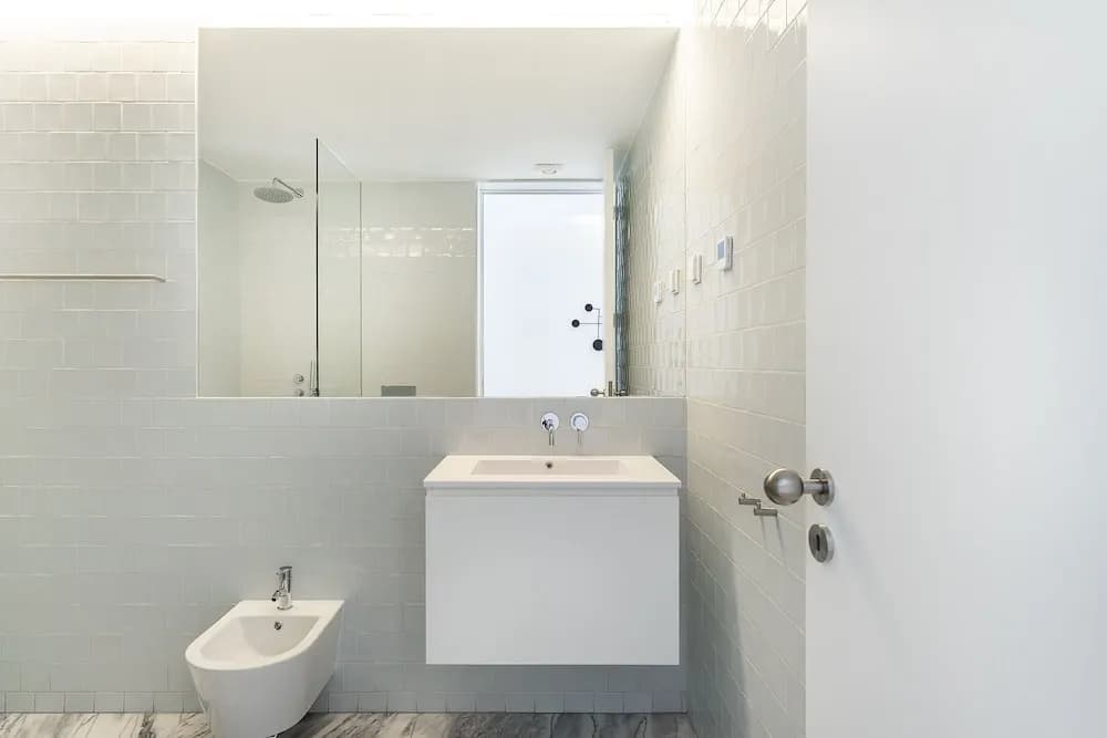 Exclusive City Hideaway - photo 9