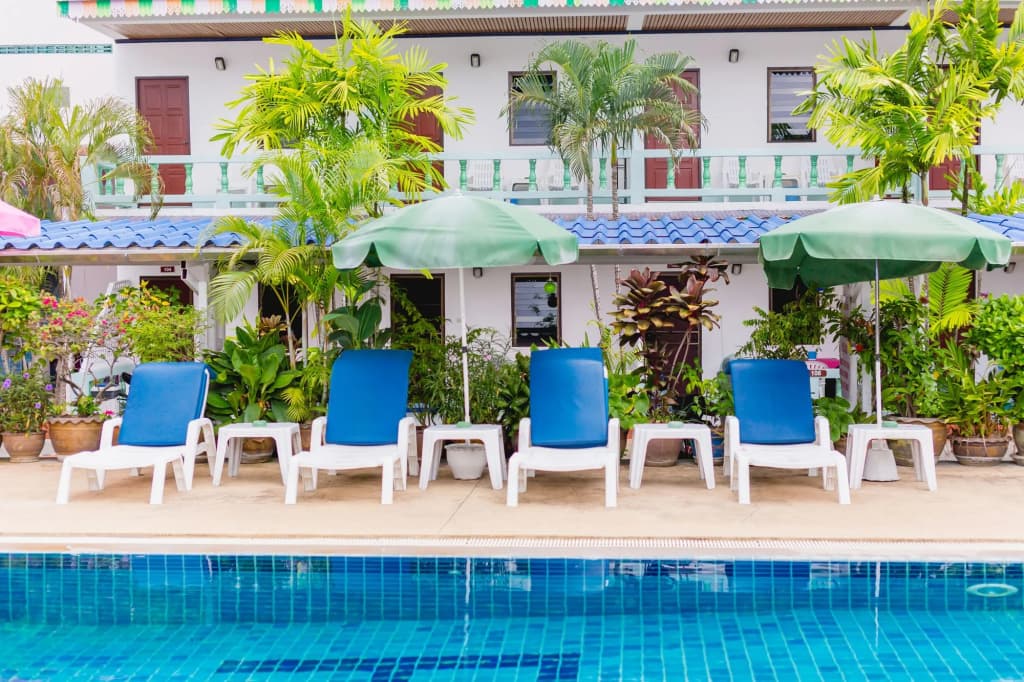 Rabbit Mansion Patong Hotel - photo 21