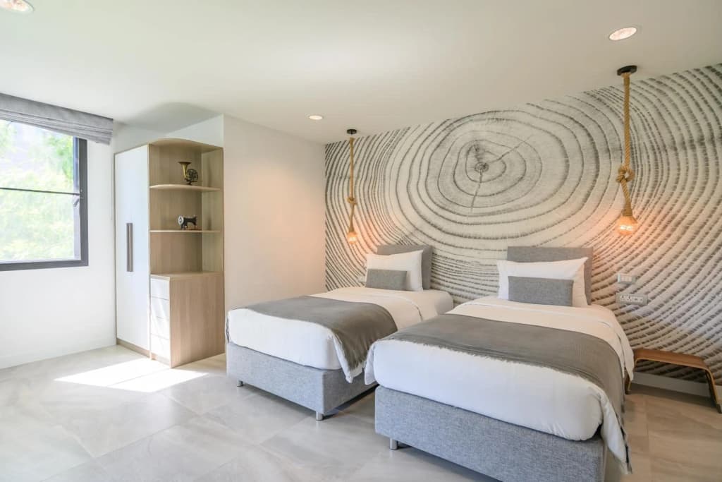Benviar Tonson Residence - photo 3