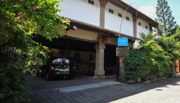 Pendawa Gapura Hotel Kuta - photo 12