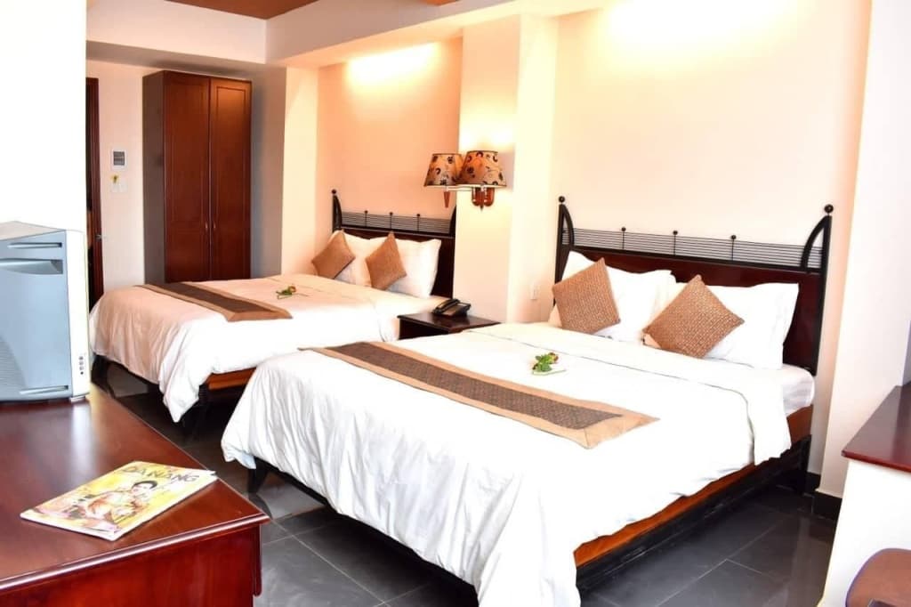 Tulip Hotel - photo 13