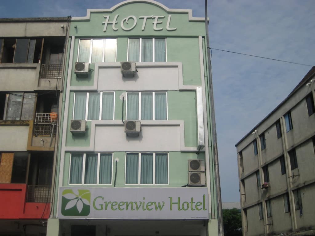 Greenleaf Hotel & Cafe PLT - photo 1