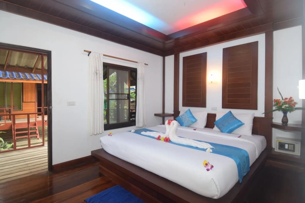 Lanta Long Beach Hostel - photo 5