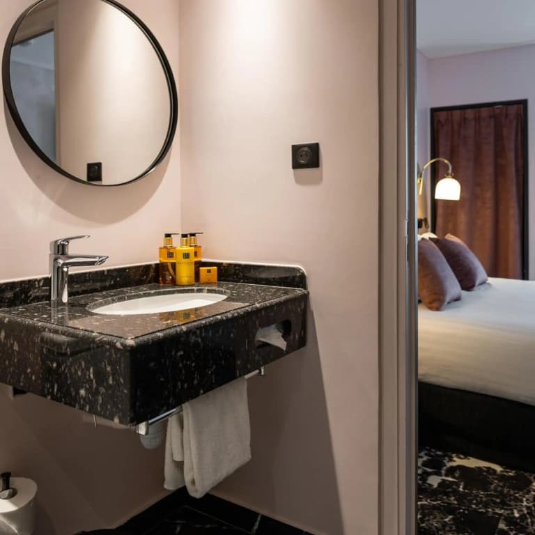 L'Hotel Royal Saint Germain - photo 36