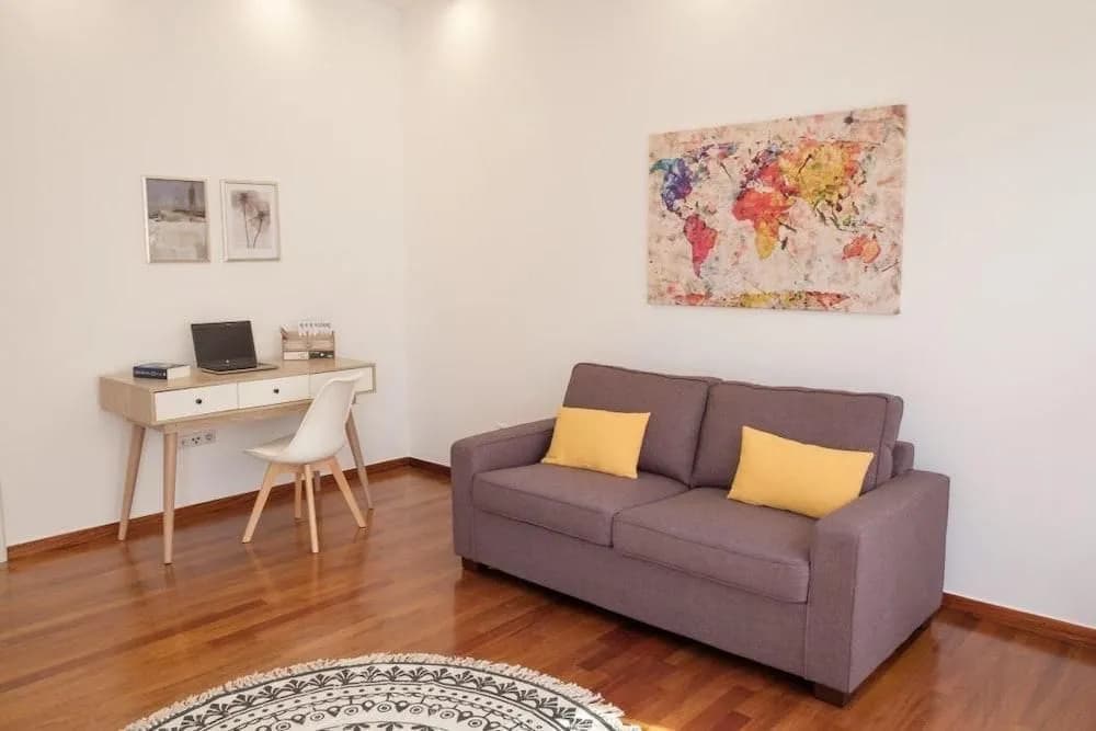 Spacious Modern 3BD Apartment - main photo
