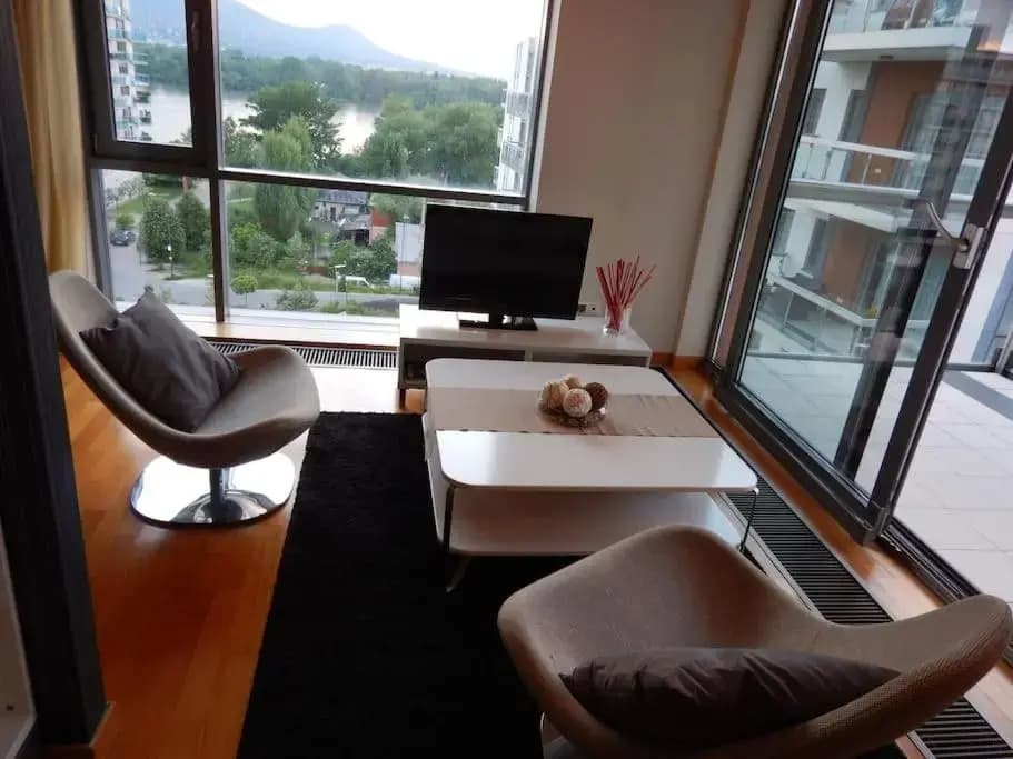 Imádnivaló medencés hotellakás szaunával. - photo 1