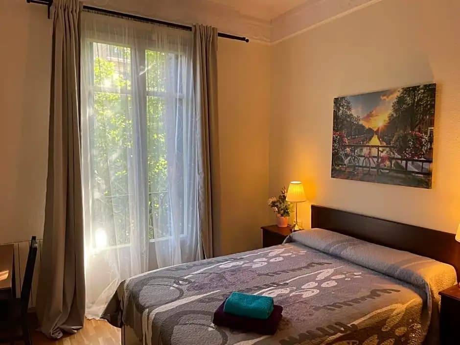 Rooms Aribau - photo 4