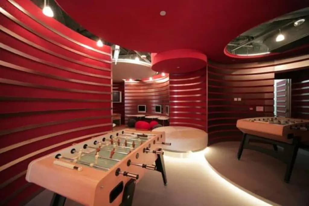 Kowloon Harbourfront Hotel - photo 25