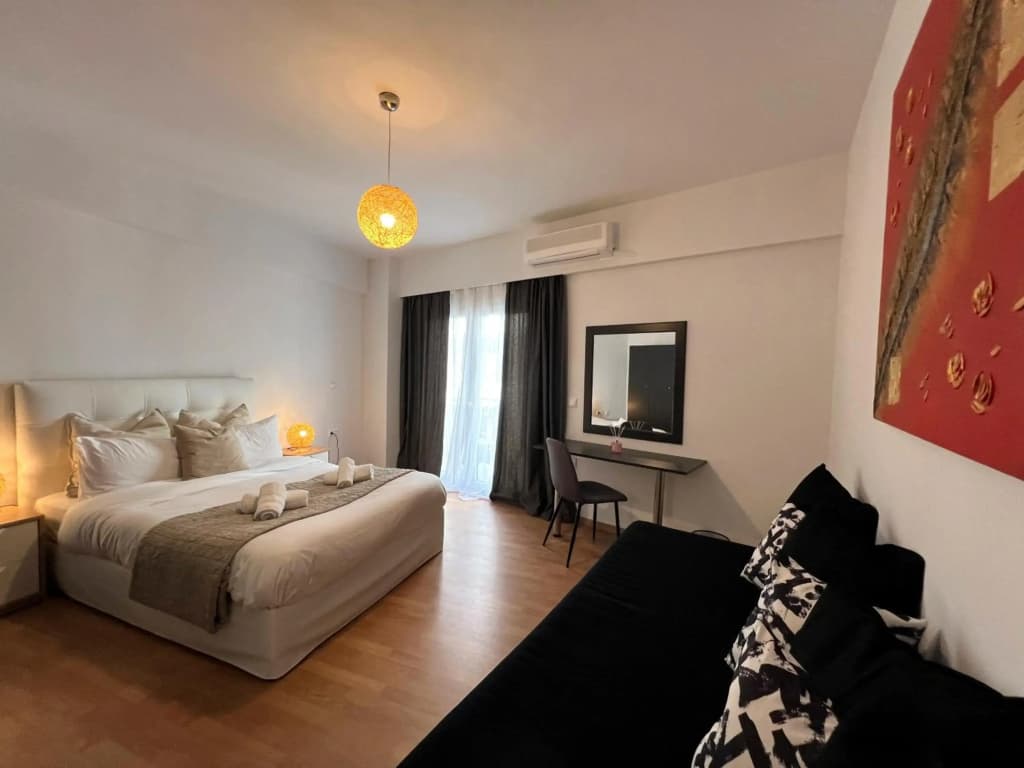 Athens Way Apartments - photo 3