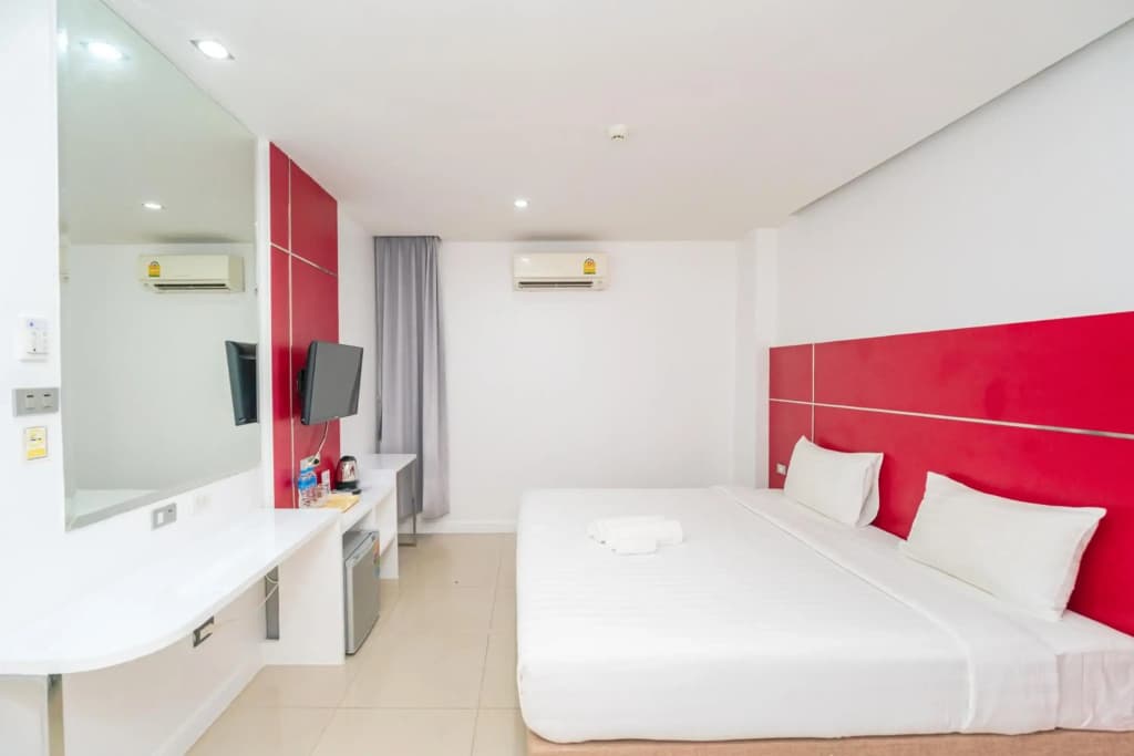 Patong Diamond Hotel - photo 5