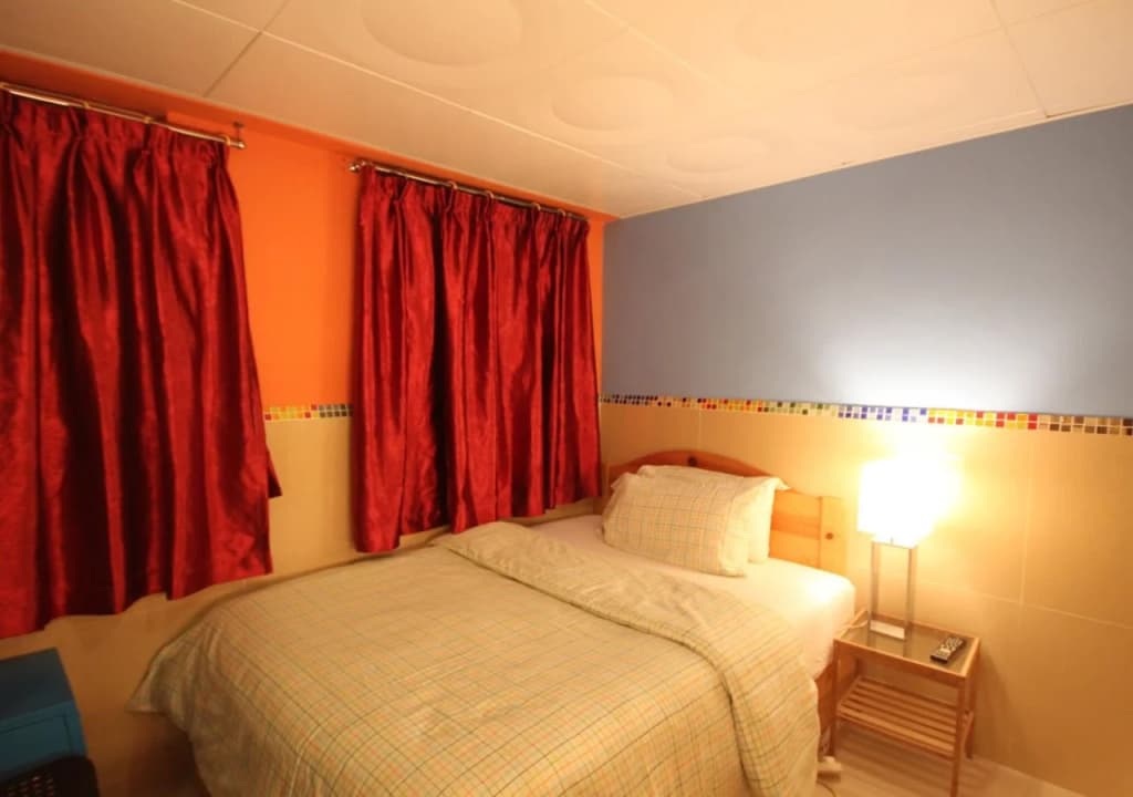 Hong Kong Inn - photo 3