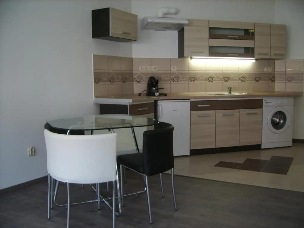 Next door Apartment - photo 12