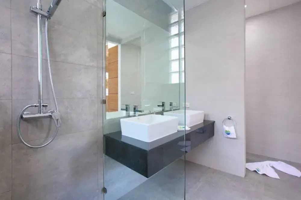 1 Bedroom Beautiful Beachfront Villa - photo 7