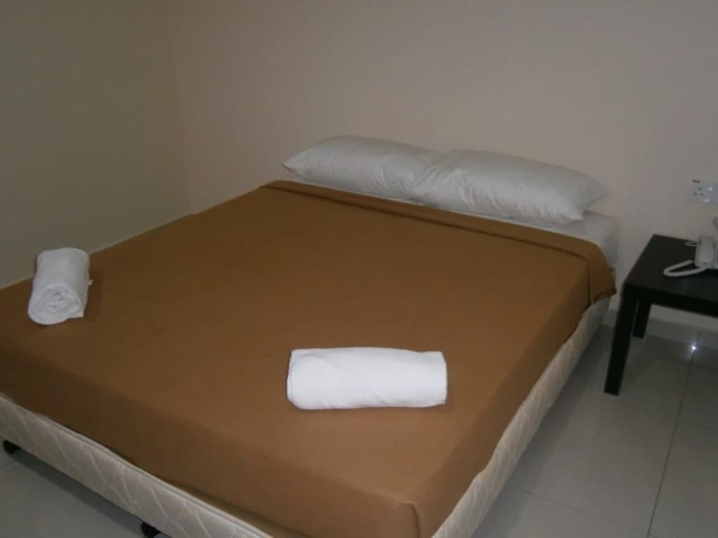 M Joy Hotel - photo 3