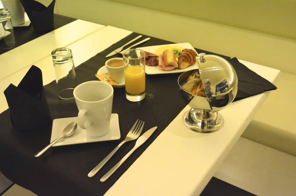Atenea Rekord Suites Barcelona - photo 13