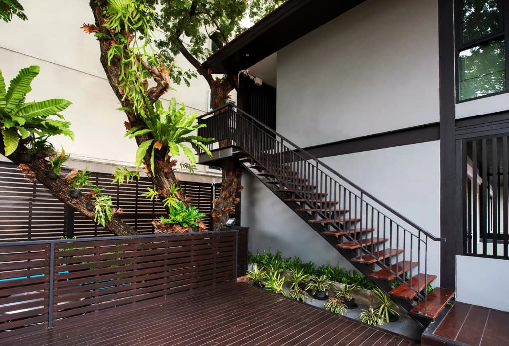 Yotaka Bangkok Hotel - photo 18