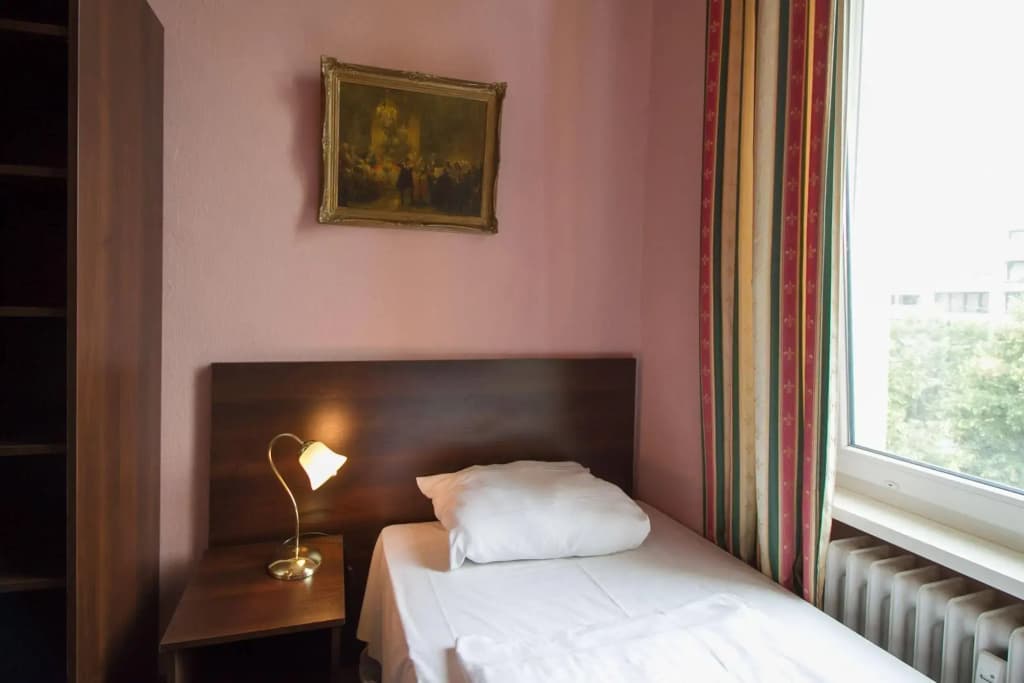 Hotel Am Stuttgarter Eck - photo 4