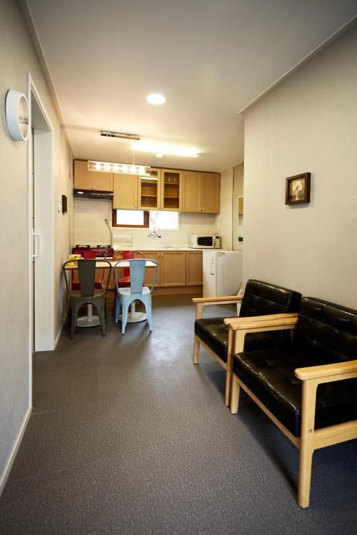 HaHa Guesthouse - Hostel - photo 13