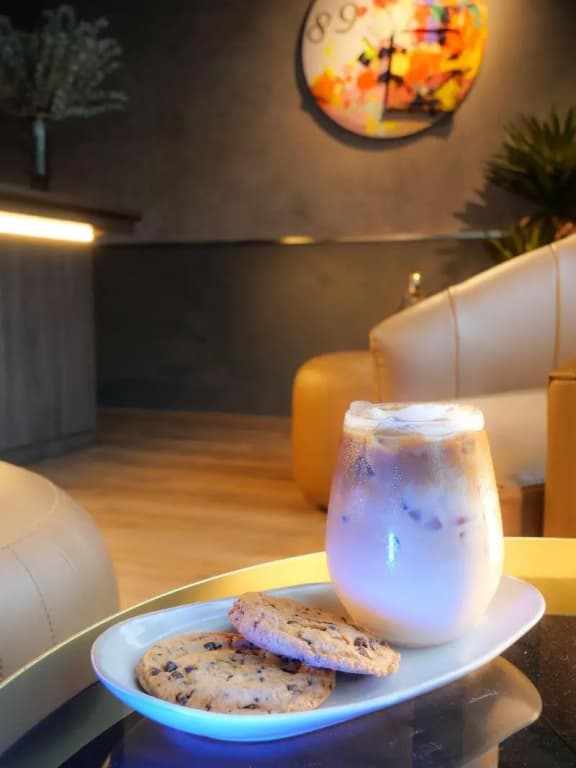 U Sabai Hotel - photo 11
