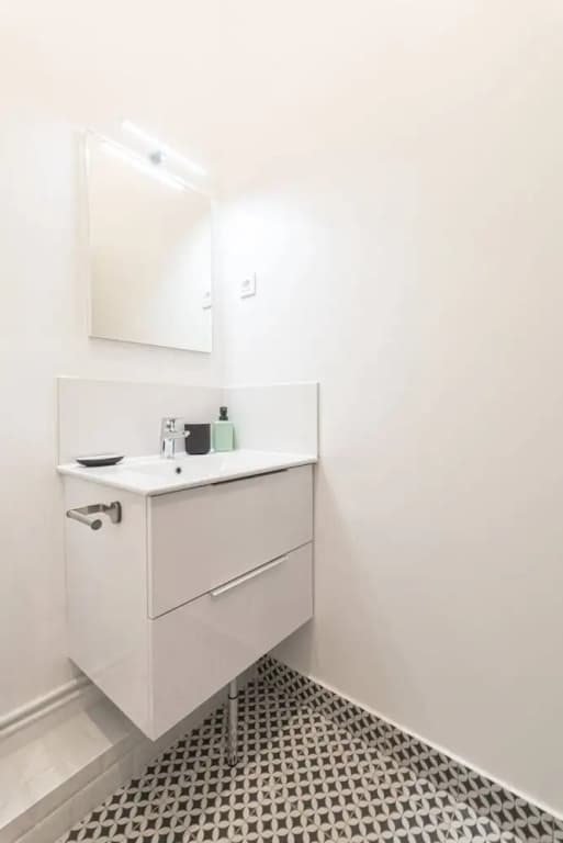 Renovated Design Apartment in Montparnasse - photo 8