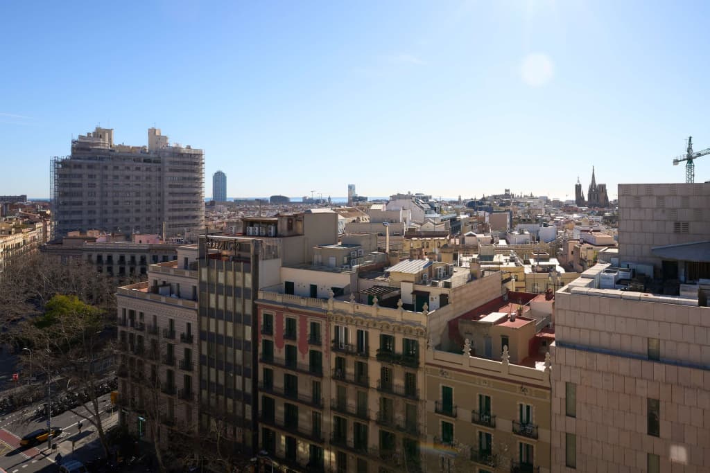 Catalonia Square - photo 29