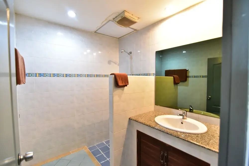 Enjoy Andre Restaurant & Room - photo 8