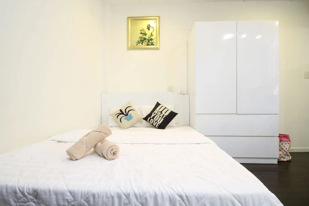 Smiley Apartment 13 - Adults Only - photo 5