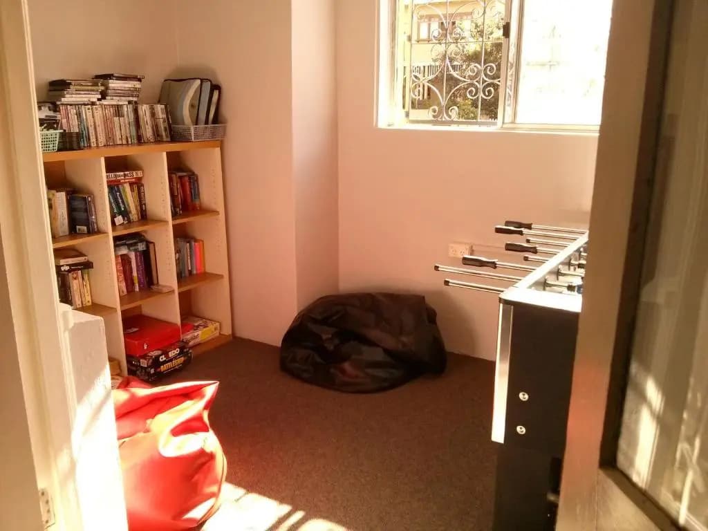 Manly Bunkhouse - Hostel - photo 3