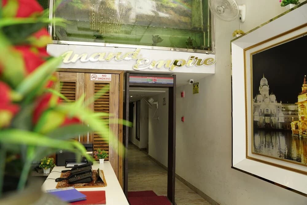 Hotel Anand Empire - photo 9