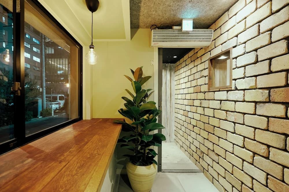 Akasaka Guesthouse HIVE - Hostel - photo 19