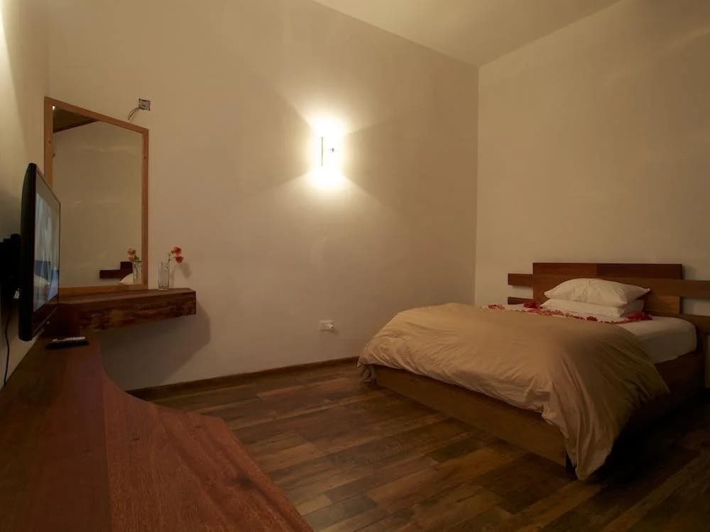 Maldives Oceanic Village - photo 2