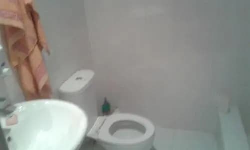 Lemon Family Guesthouse - photo 8