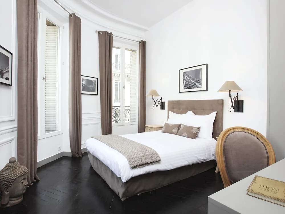 Luxury 3BDR Le Louvre I by Livinparis - main photo
