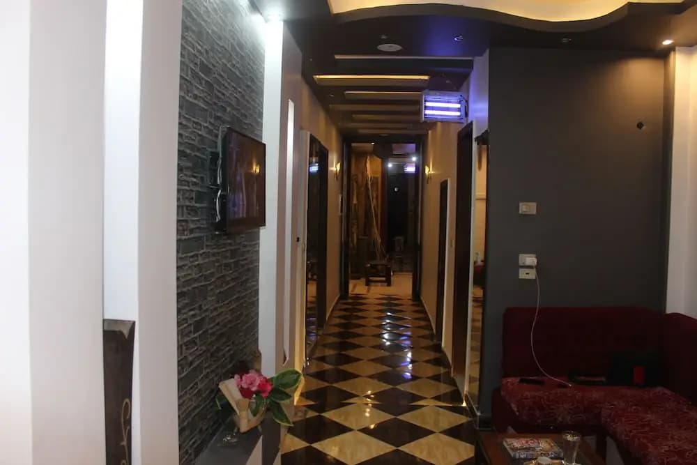 Family Palace Hotel - photo 11