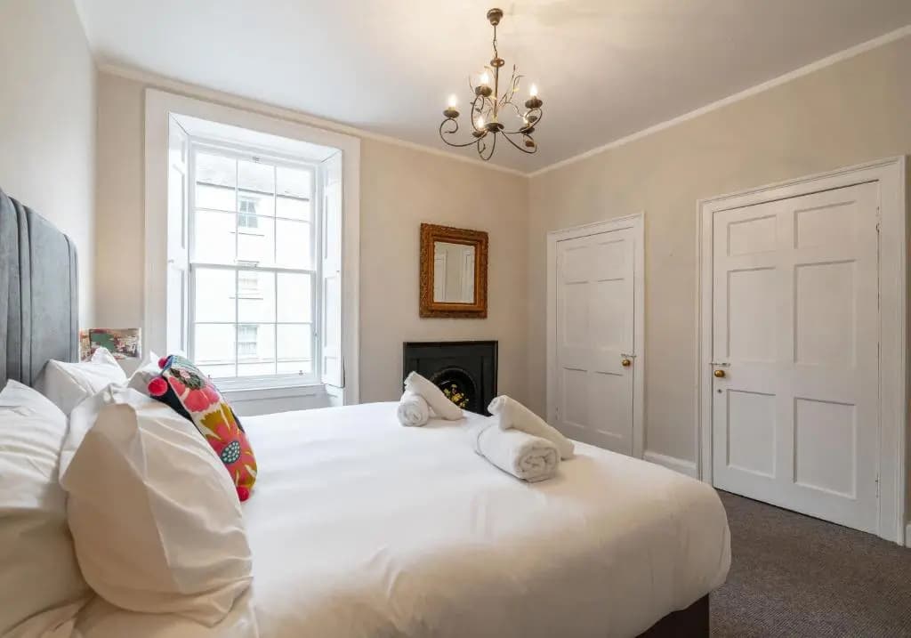 The St Patrick Square Residence No. 2 - photo 7
