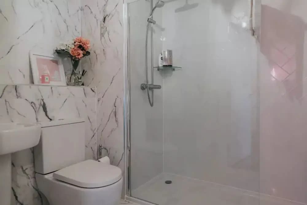 Spacious Flat Near Murrayfield - photo 7