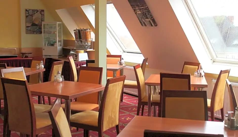 Hotel Kaiser - photo 17