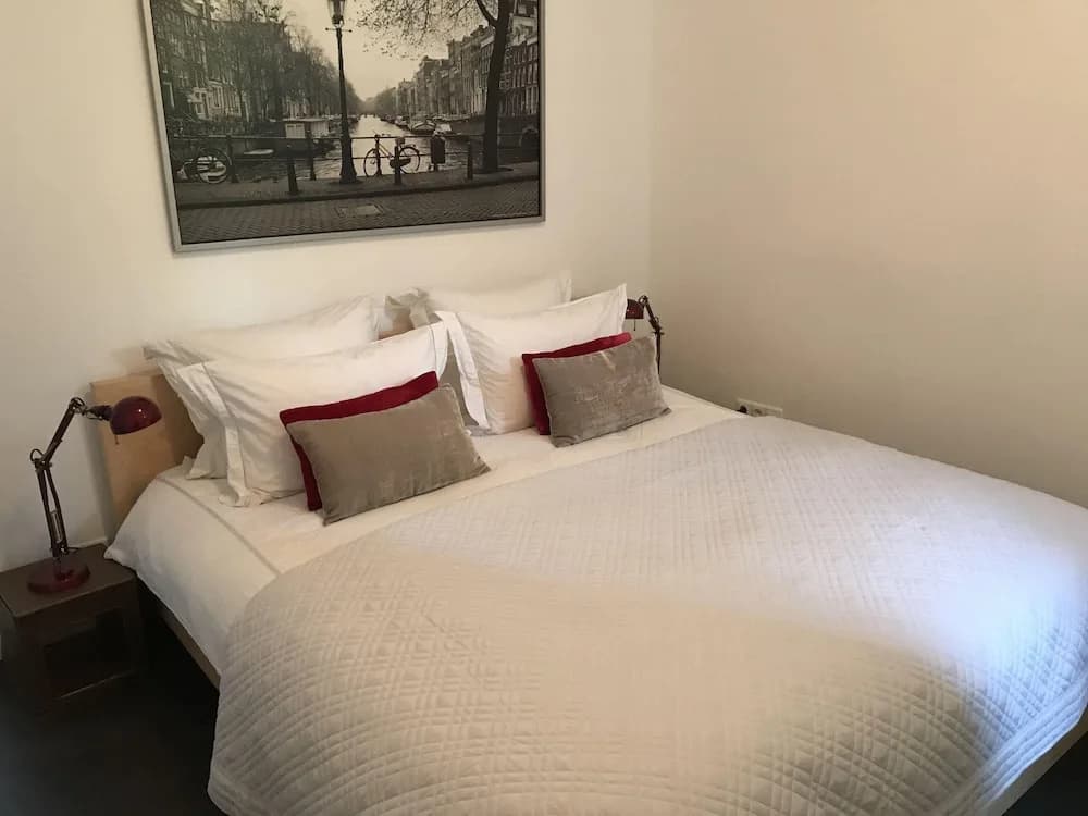 Reguliersgracht apartment - main photo