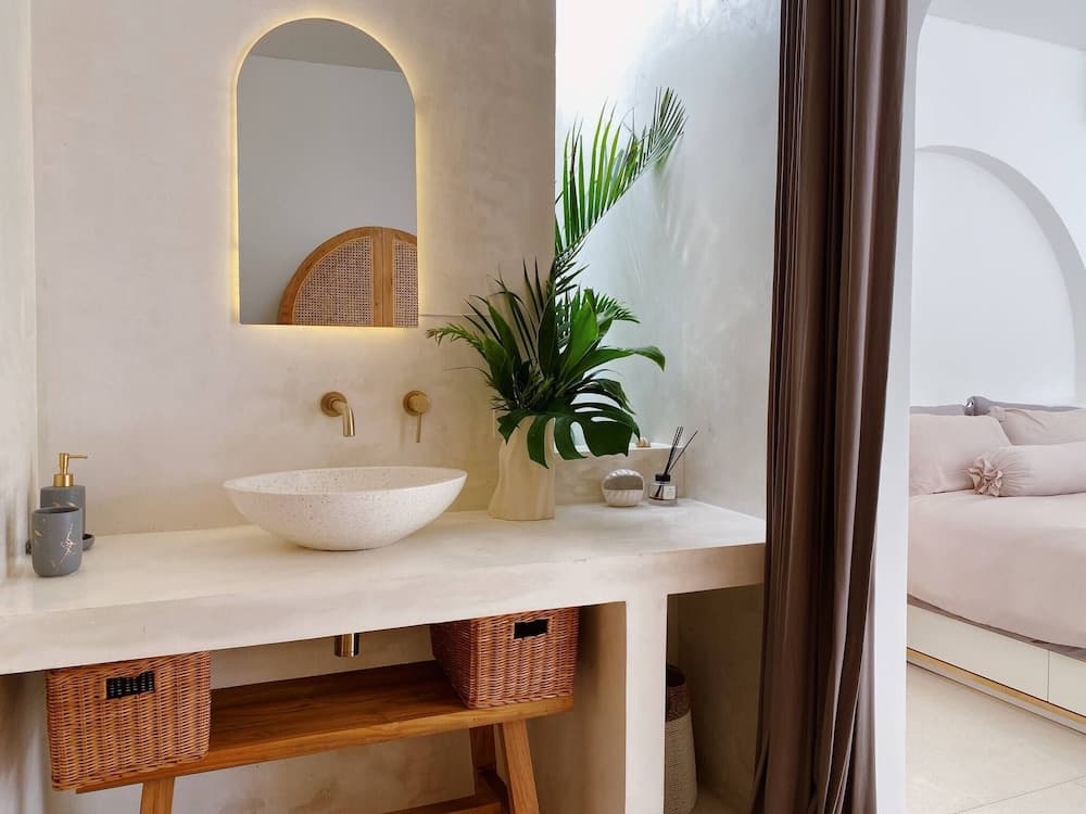 Splendid Villa Eden White Canggu Pool & 2 Bd - photo 3