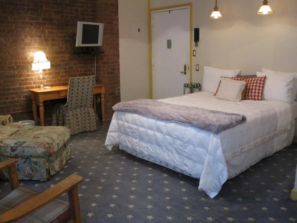 The Townhouse Inn of Chelsea - photo 3
