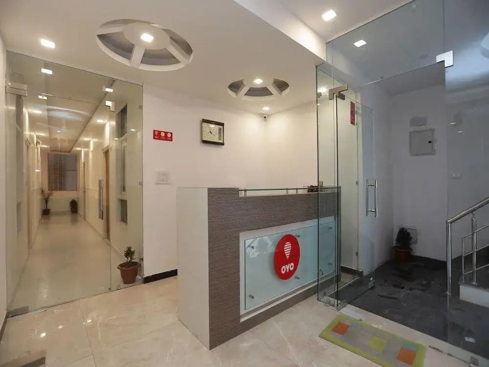 Hotel Gaurav Continental - photo 10