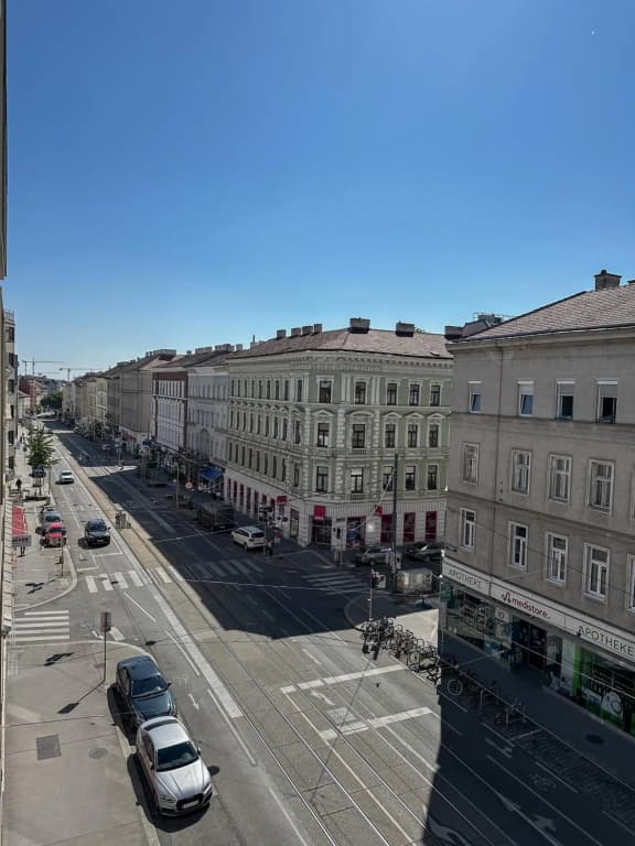 Vienna Sunny Side Up Apartments - photo 14