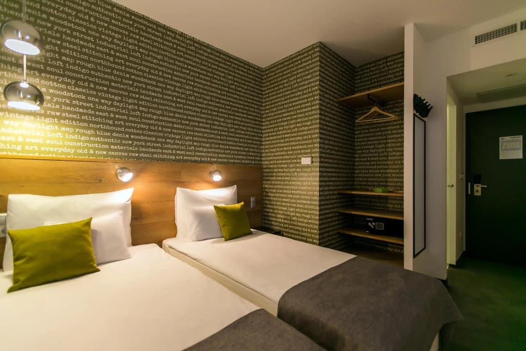 Roombach Hotel Budapest Center - photo 44