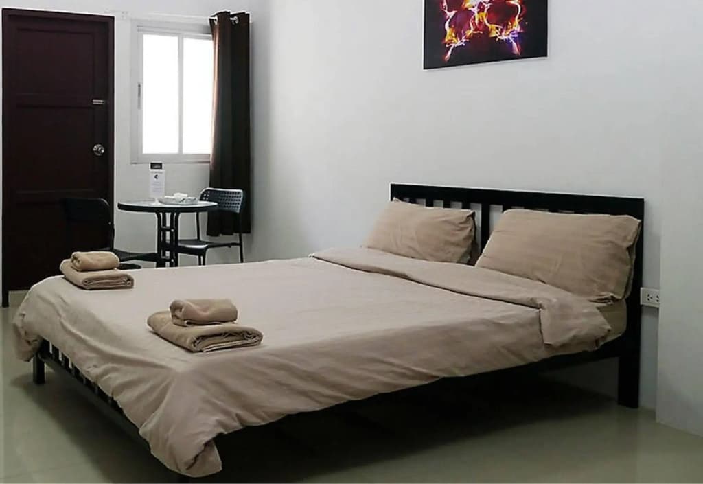 Baan Mai Guest House - photo 2