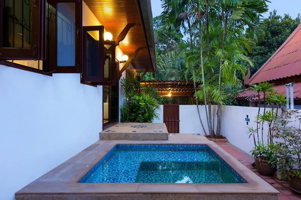 Blissful Jacuzzi Living at Villa Nikkie2 - photo 10