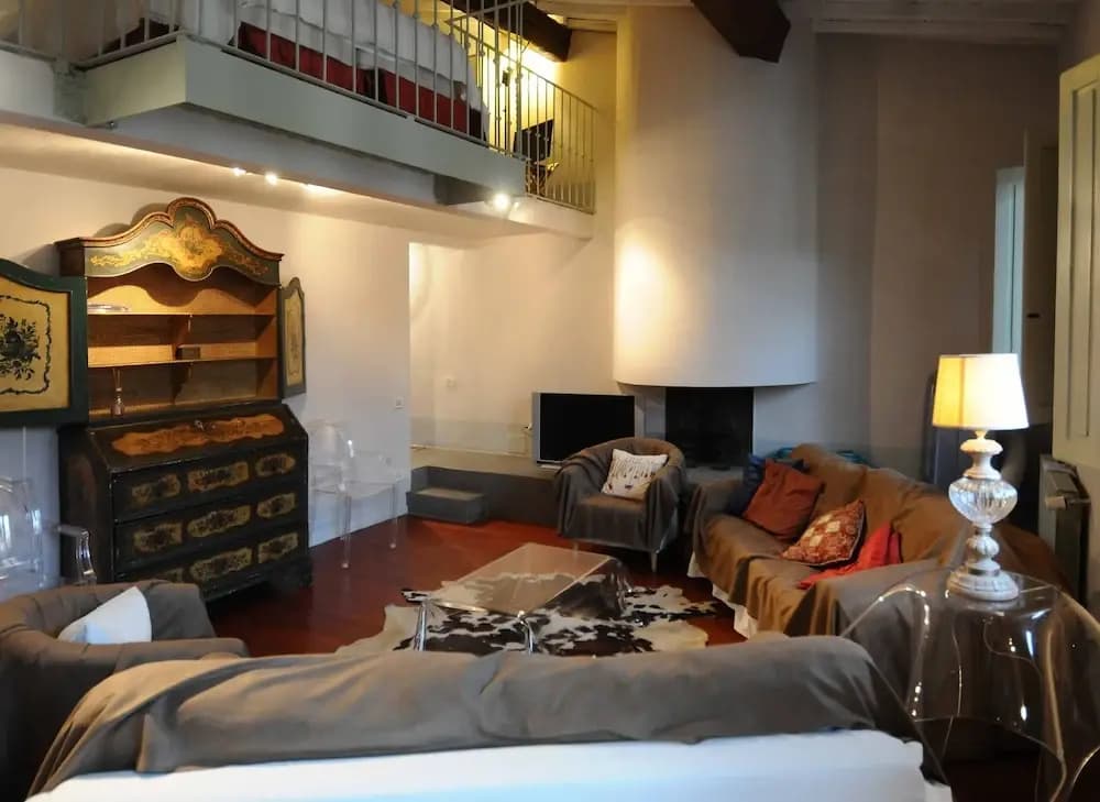 Cozy Central City Apartment - photo 3
